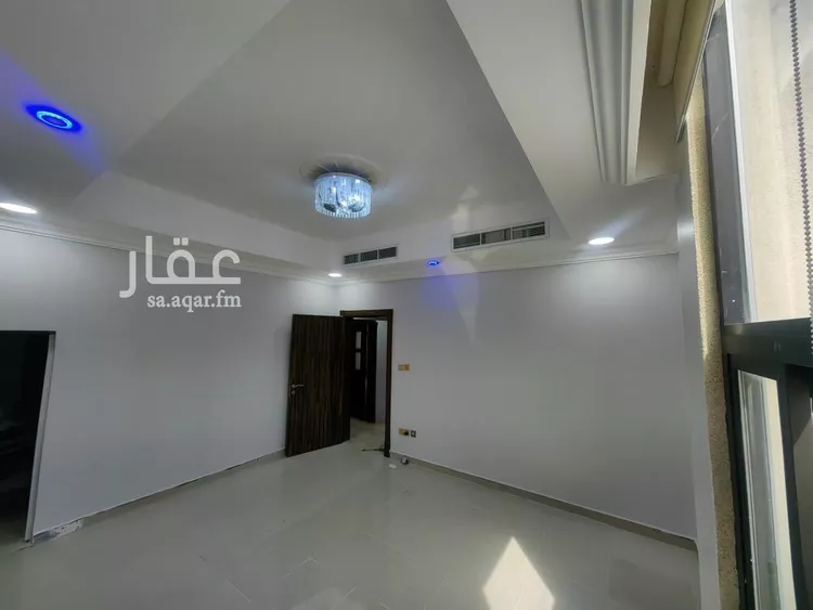 شقة للإيجار في شارع جبل شدقم, حي الحمراء, مدينة الخبر, المنطقة الشرقية صورة 4