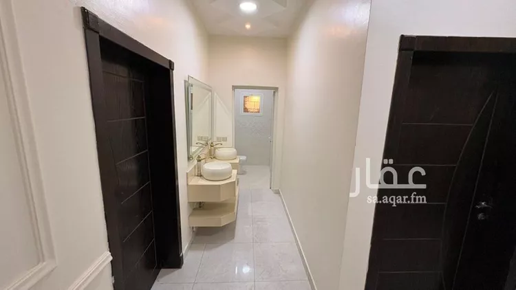 فيلا للإيجار في شارع سعود بن رشود, حي العروبة, مدينة الدمام, المنطقة الشرقية صورة 2