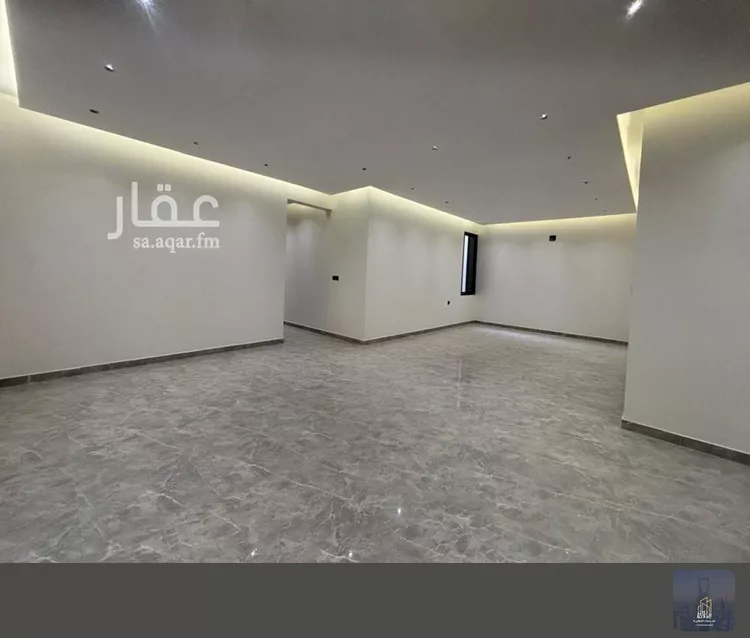 Floor for Sale in Riyadh Al Janadriyah 12