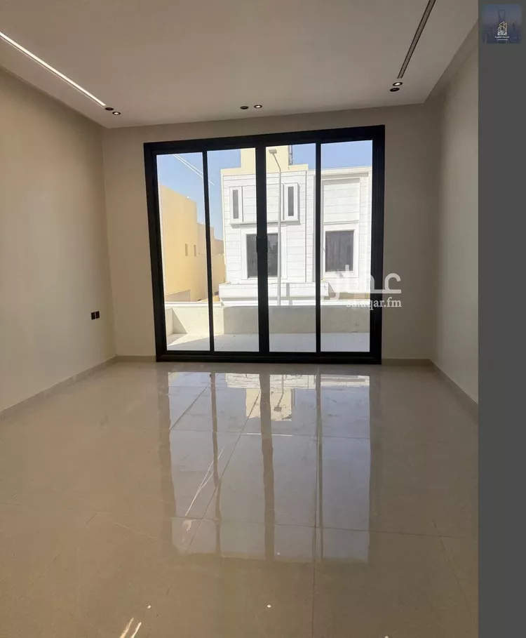 دور للبيع في شارع بوابه الشرق, حي الجنادرية, مدينة الرياض, منطقة الرياض صورة 5