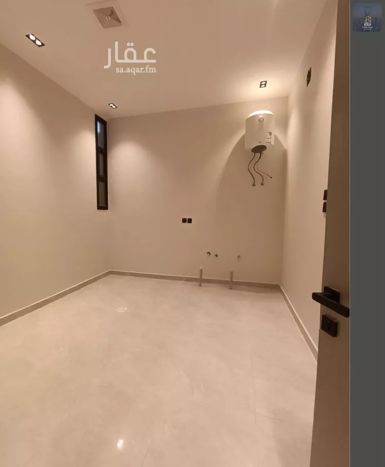 دور للبيع في شارع الغصون, حي الجنادرية, مدينة الرياض, منطقة الرياض صورة 5