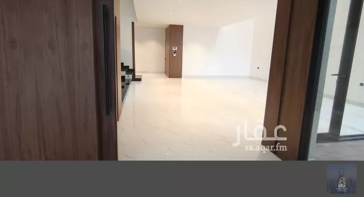 فيلا للبيع في شارع طريق الملك سلمان, حي النرجس, مدينة الرياض, منطقة الرياض صورة 5