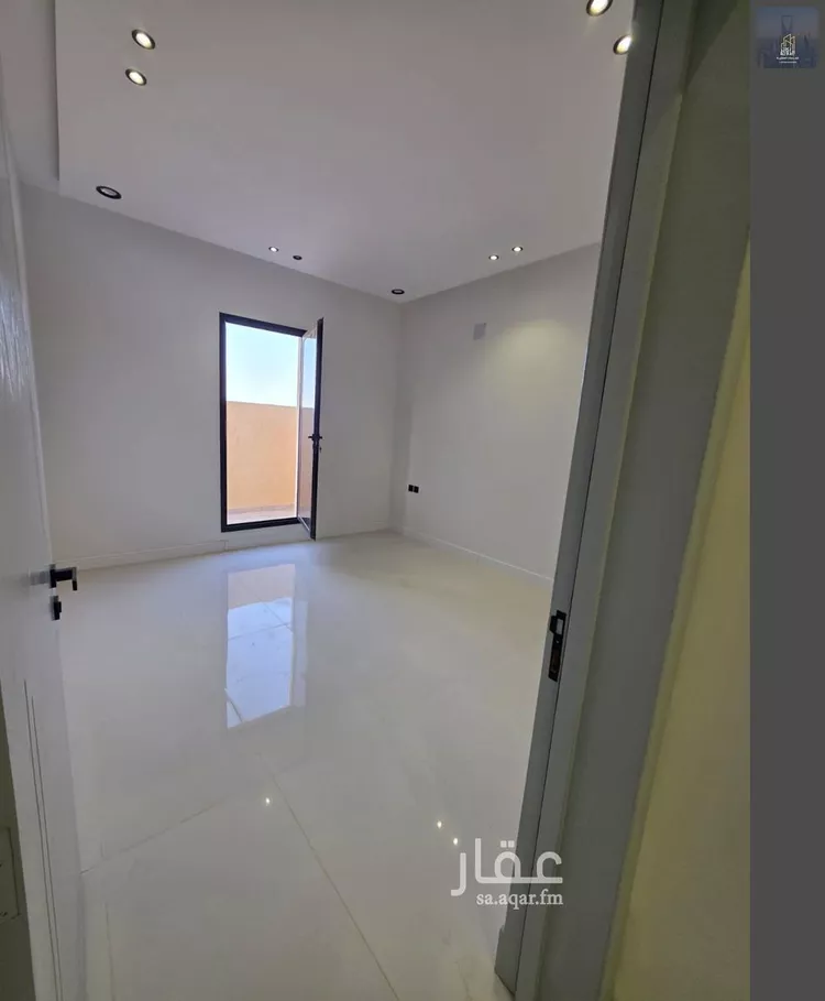 دور للبيع في شارع مخطط النخبه, حي النظيم, مدينة الرياض, منطقة الرياض صورة 4