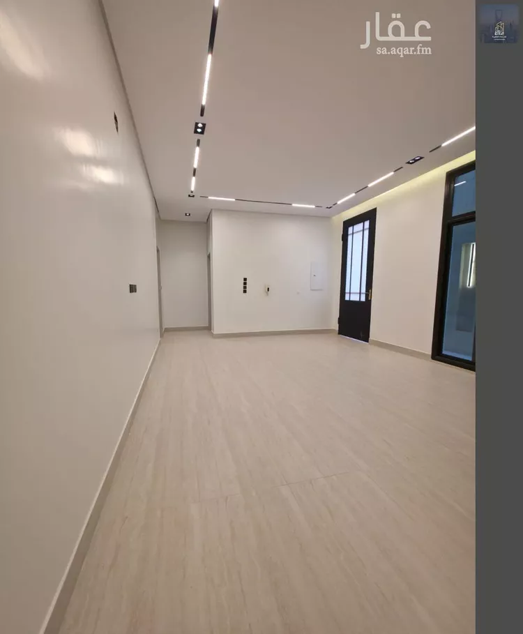 Floor for Sale in Riyadh Al Janadriyah صورة 2