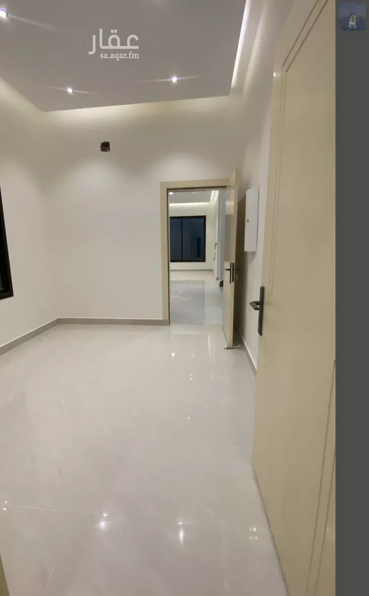 فيلا للبيع في شارع بوابة الشرق, حي الجنادرية, مدينة الرياض, منطقة الرياض صورة 4
