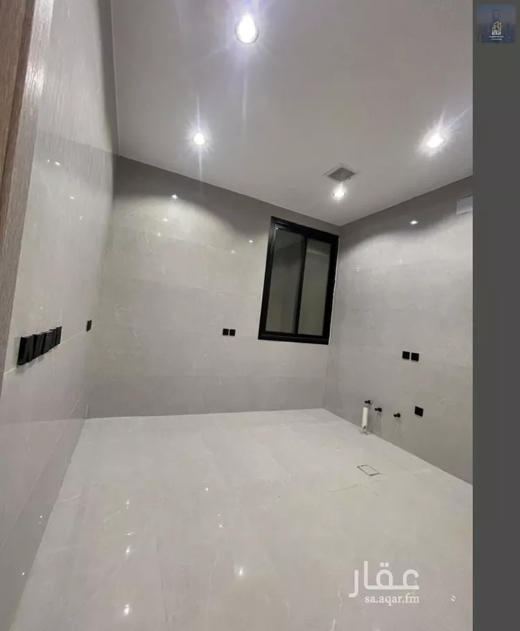 فيلا للبيع في شارع الحسن القرشي, حي البيان, مدينة الرياض, منطقة الرياض 19