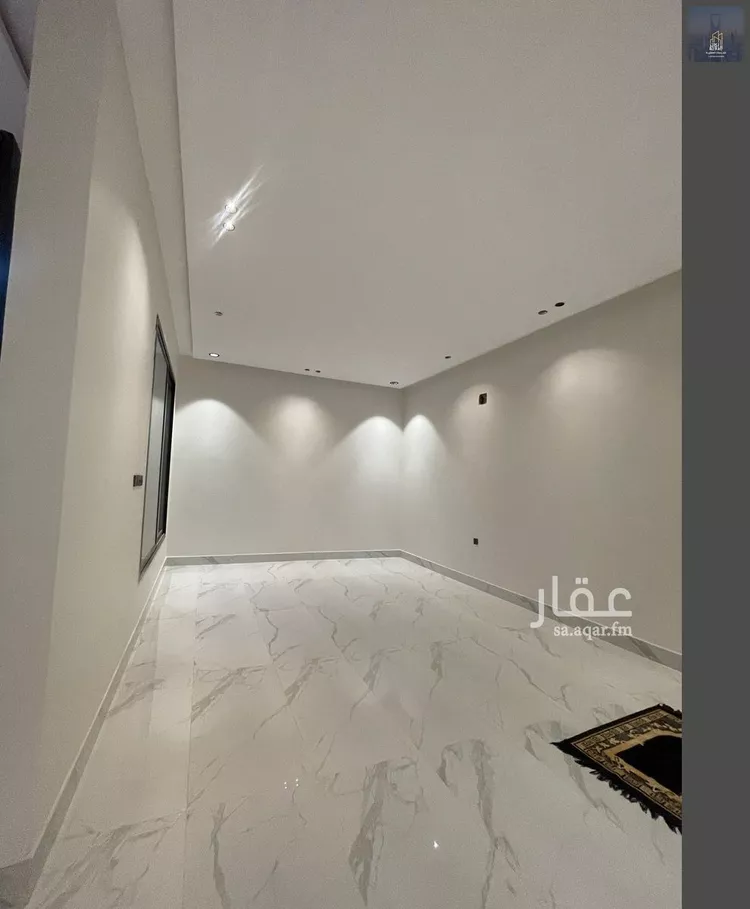 دور للبيع في شارع الغصون, حي الجنادرية, مدينة الرياض, منطقة الرياض صورة 4