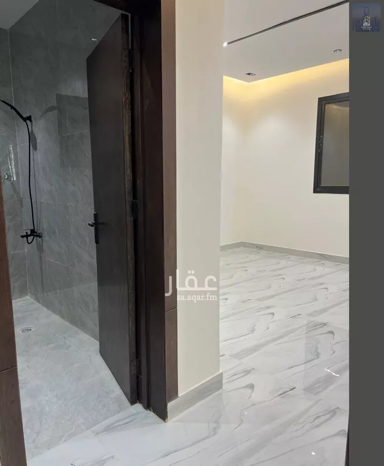 دور للبيع في شارع الغصون, حي الجنادرية, مدينة الرياض, منطقة الرياض صورة 4