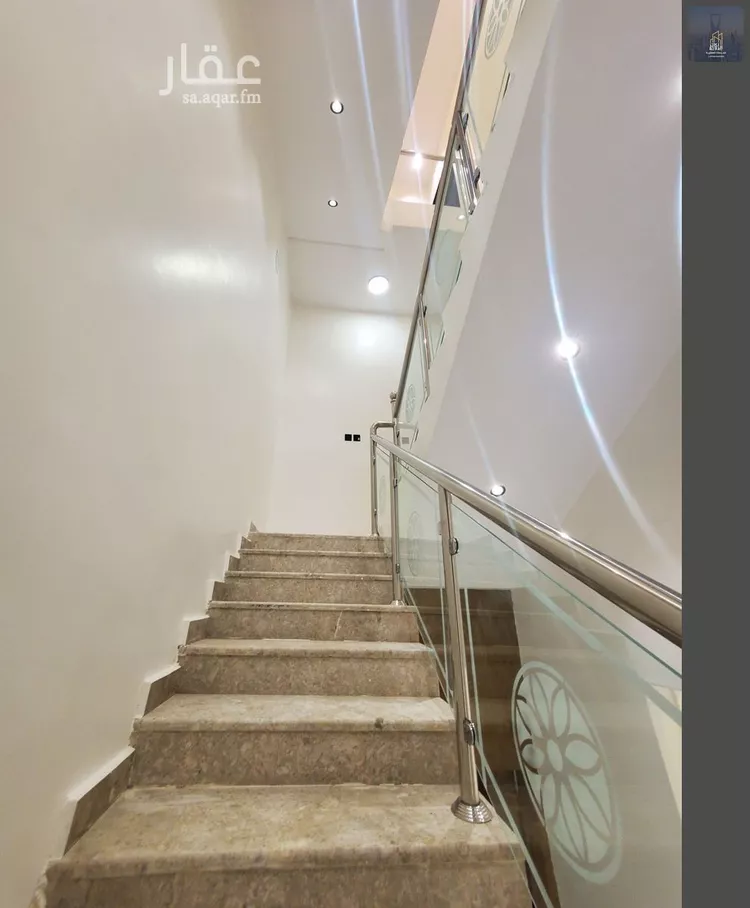 Villa for Sale in Riyadh Al Janadriyah 12