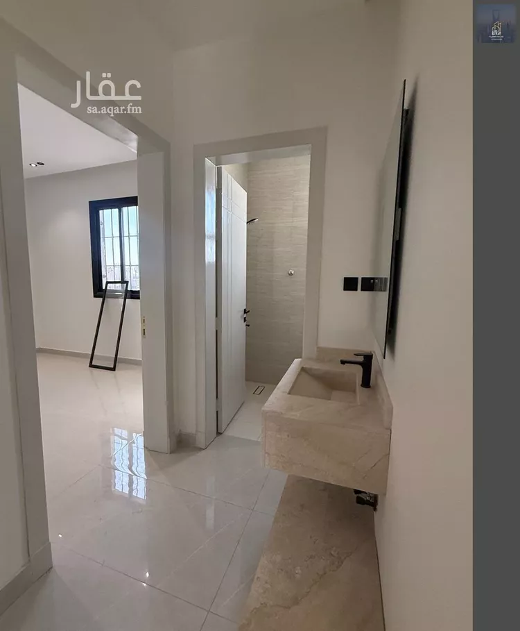 دور للبيع في شارع بوابه الشرق, حي الجنادرية, مدينة الرياض, منطقة الرياض صورة 3