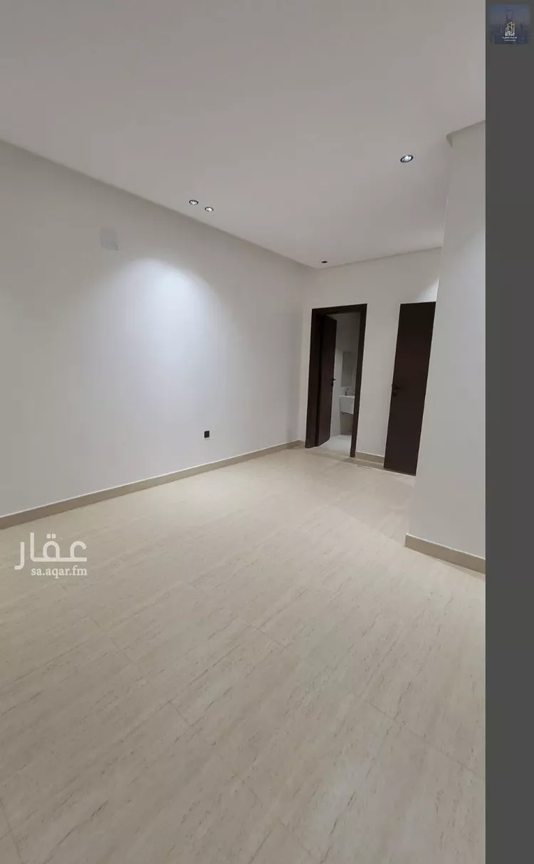 Floor for Sale in Riyadh Ash Sharq 7