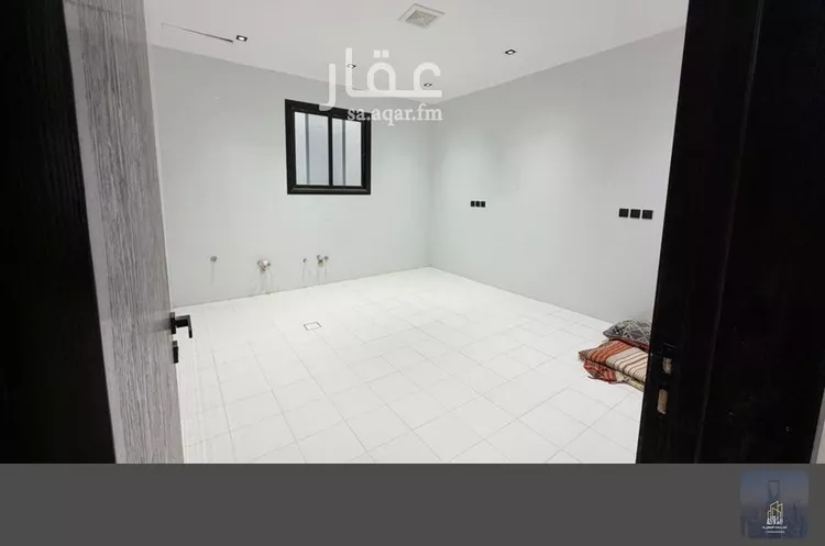 شقة للبيع في شارع بوابه الشرق, حي الجنادرية, مدينة الرياض, منطقة الرياض 7