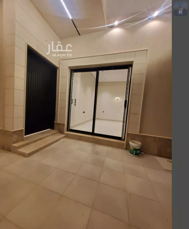 فيلا للبيع في شارع المعيزيله, حي المعيزيلة, مدينة الرياض, منطقة الرياض 10