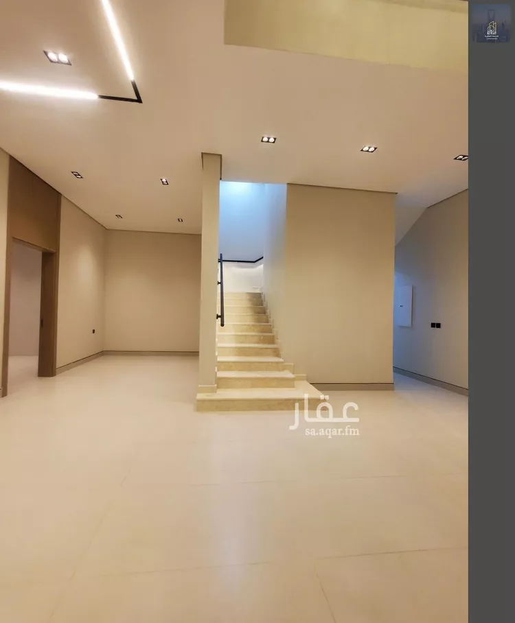 فيلا للبيع في شارع المعيزيله, حي المعيزيلة, مدينة الرياض, منطقة الرياض 14
