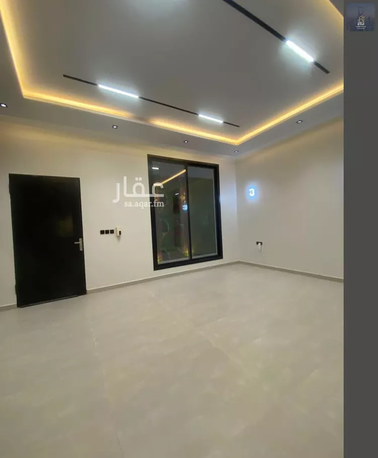 Floor for Sale in Riyadh Al Janadriyah 8