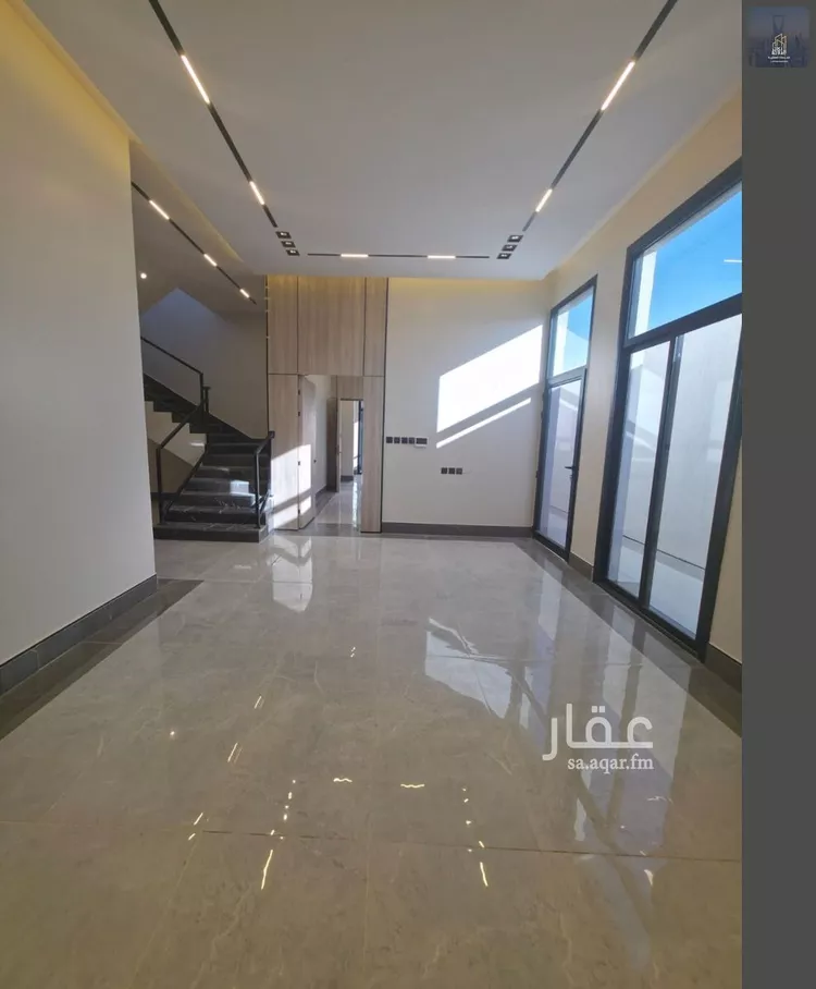 Villa for Sale in Riyadh Al Janadriyah 9