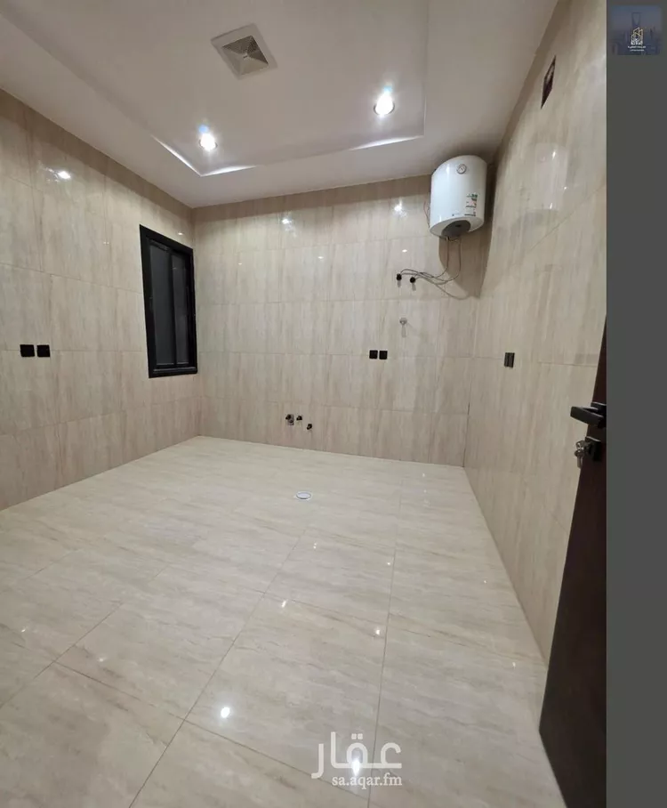 Floor for Sale in Jeddah As Sahil 8