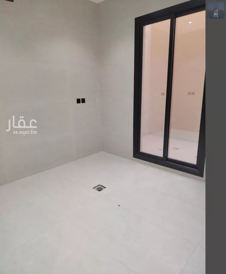 Floor for Sale in Riyadh Al Janadriyah صورة 2