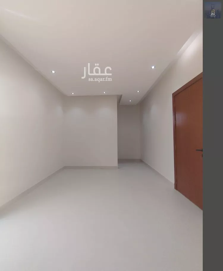 Villa for Sale in Riyadh Al Janadriyah 7