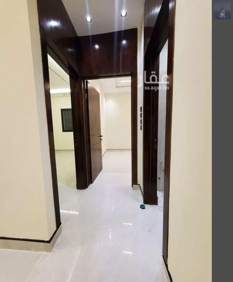 شقة للبيع في شارع الشيخ خليفة بن حمد آل ثاني, حي الجنادرية, مدينة الرياض, منطقة الرياض صورة 2