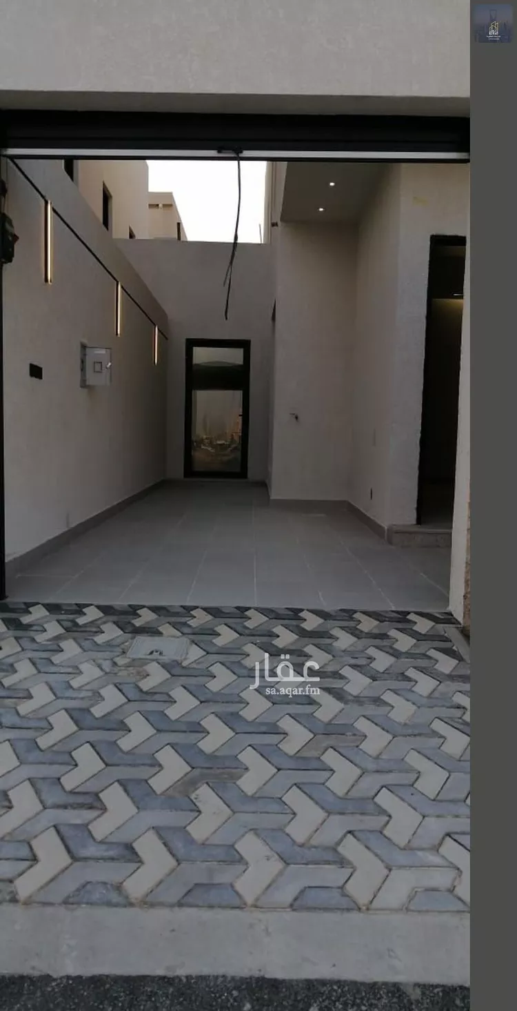 دور للبيع في شارع ديراب, حي ديراب, مدينة الرياض, منطقة الرياض صورة 3