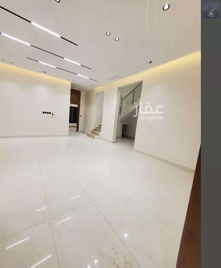 فيلا للبيع في شارع الضياء, حي الجنادرية, مدينة الرياض, منطقة الرياض صورة 2