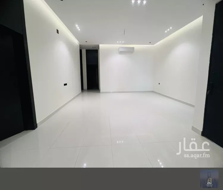 دور للبيع في شارع الغصون, حي الجنادرية, مدينة الرياض, منطقة الرياض صورة 3