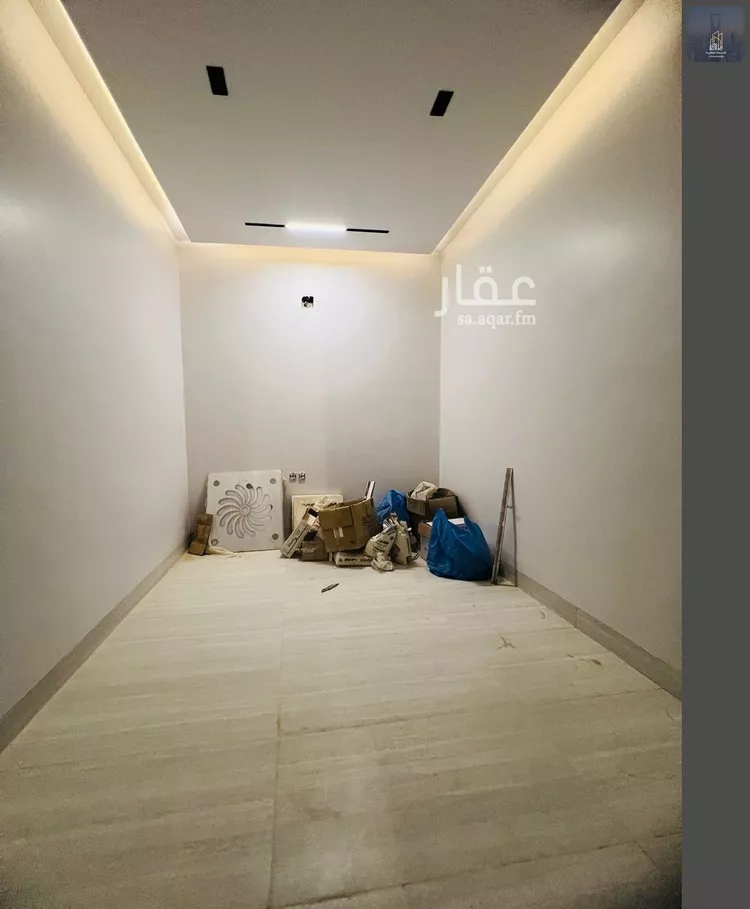 دور للبيع في شارع الغصون, حي الجنادرية, مدينة الرياض, منطقة الرياض صورة 3