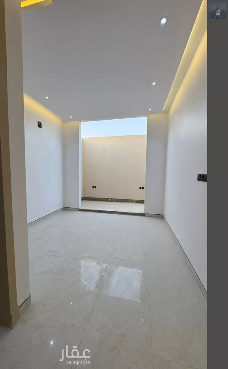 دور للبيع في شارع النظيم, حي النظيم, مدينة الرياض, منطقة الرياض صورة 4