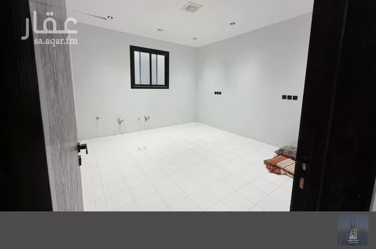 دور للبيع في شارع بوابه الشرق, حي الجنادرية, مدينة الرياض, منطقة الرياض 6