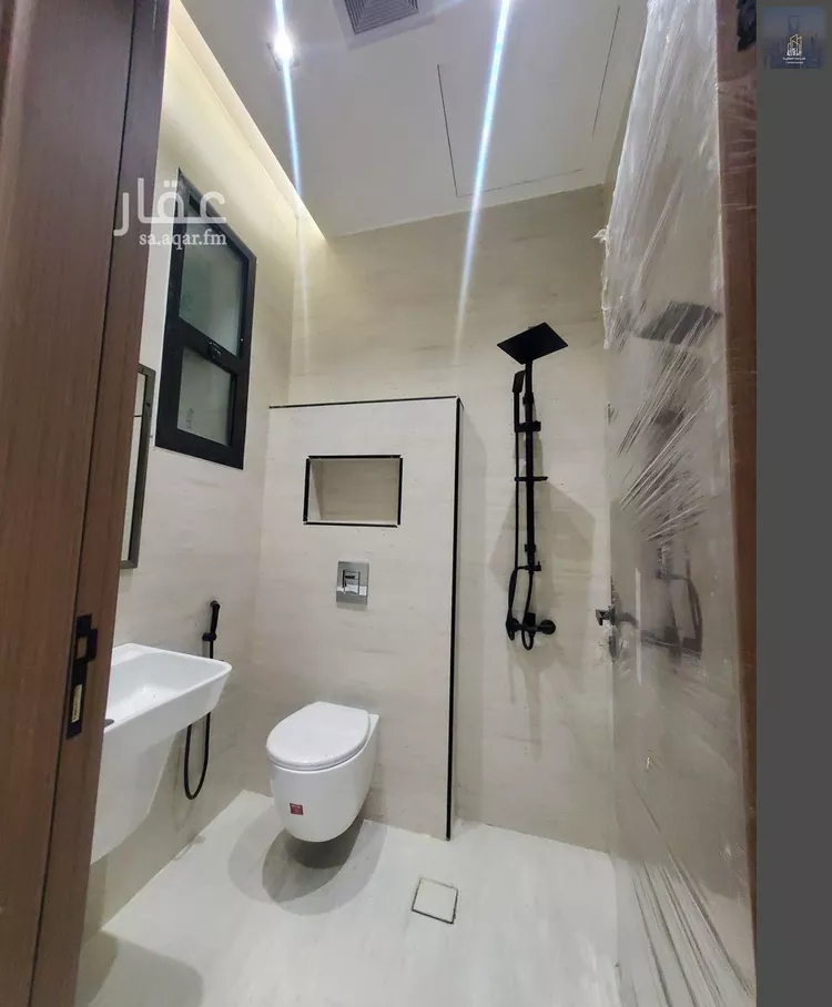 دور للبيع في شارع الغصون, حي الجنادرية, مدينة الرياض, منطقة الرياض صورة 2