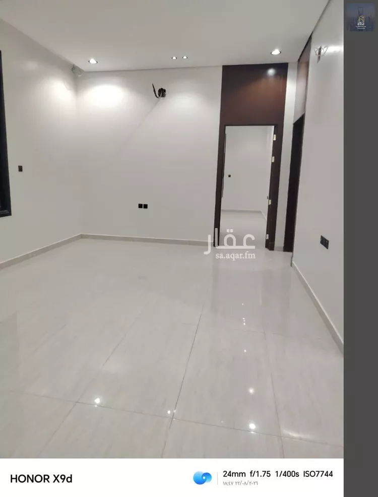 فيلا للبيع في شارع بوابة الشرق, حي الجنادرية, مدينة الرياض, منطقة الرياض صورة 3