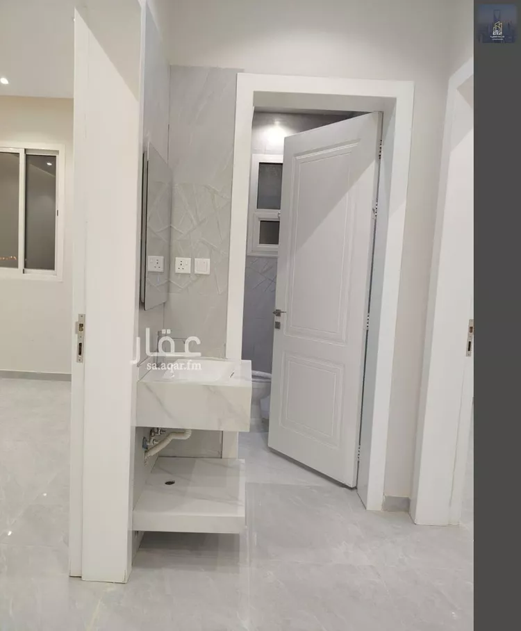 فيلا للبيع في شارع بوابة الشرق, حي الجنادرية, مدينة الرياض, منطقة الرياض 6