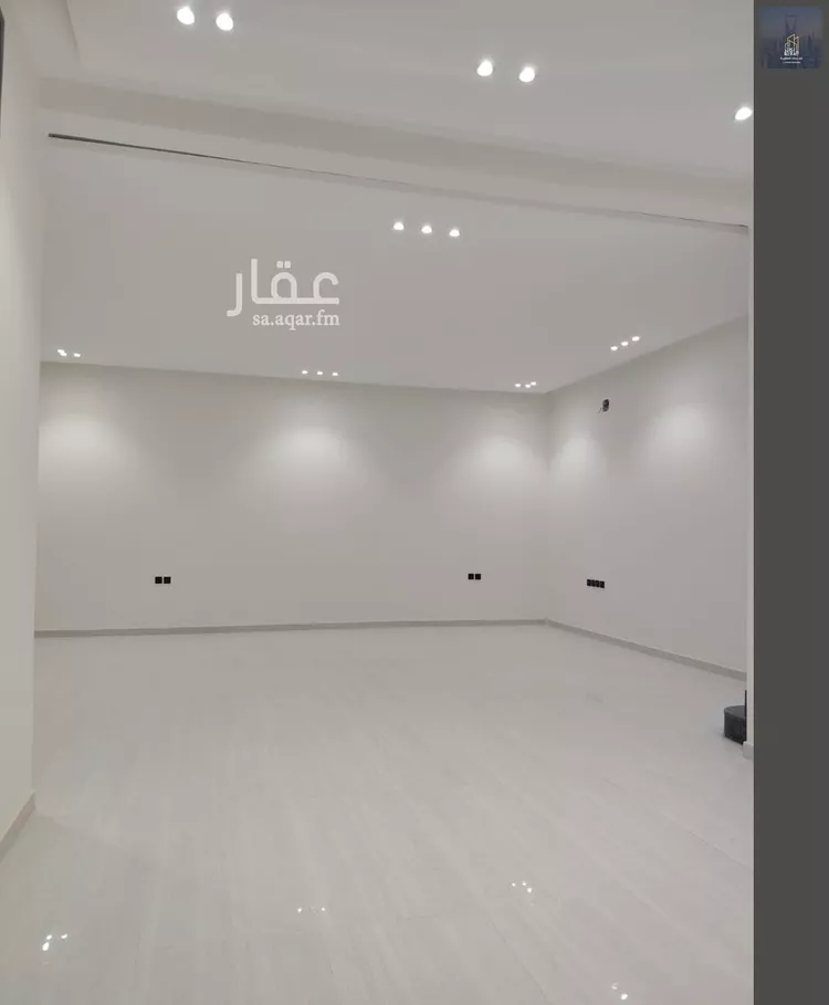 فيلا للبيع في شارع بوابة الشرق, حي الجنادرية, مدينة الرياض, منطقة الرياض 6