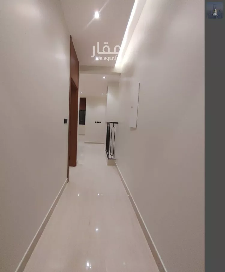 فيلا للبيع في شارع بوابة الشرق, حي الجنادرية, مدينة الرياض, منطقة الرياض صورة 5