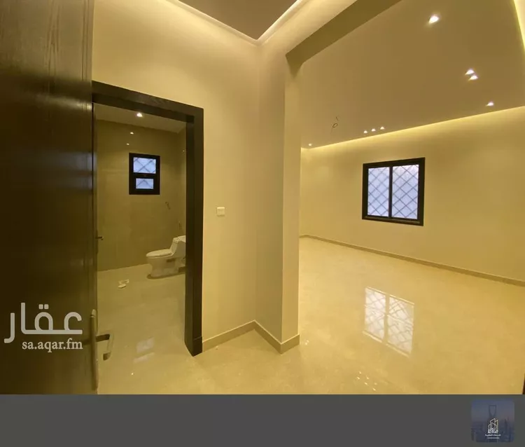 دور للبيع في شارع بوابه الشرق, حي الجنادرية, مدينة الرياض, منطقة الرياض صورة 2