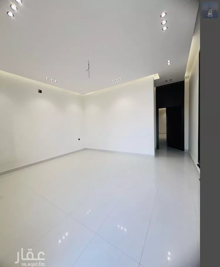 دور للبيع في شارع الغصون, حي الجنادرية, مدينة الرياض, منطقة الرياض صورة 4