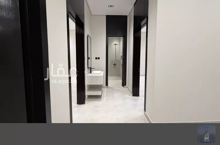 دور للبيع في شارع بوابه الشرق, حي الجنادرية, مدينة الرياض, منطقة الرياض 11