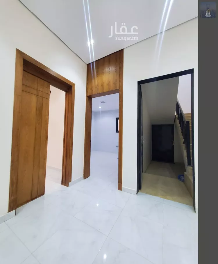 دور للبيع في شارع بوابه الشرق, حي الجنادرية, مدينة الرياض, منطقة الرياض 12