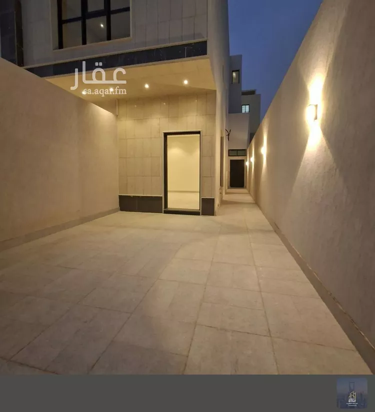 Villa for Sale in Riyadh Al Janadriyah 11