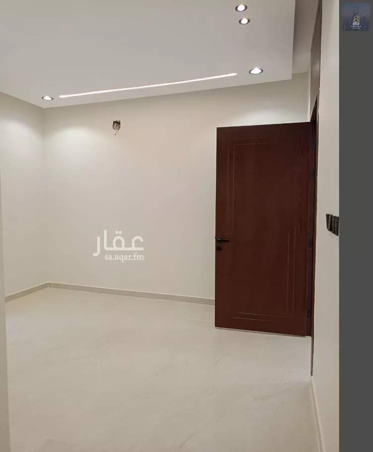 فيلا للبيع في شارع بوابة الشرق, حي الجنادرية, مدينة الرياض, منطقة الرياض 9