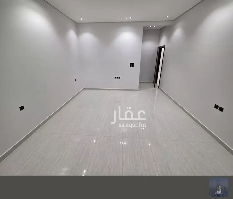 فيلا للبيع في شارع بوابة الشرق, حي الجنادرية, مدينة الرياض, منطقة الرياض 6