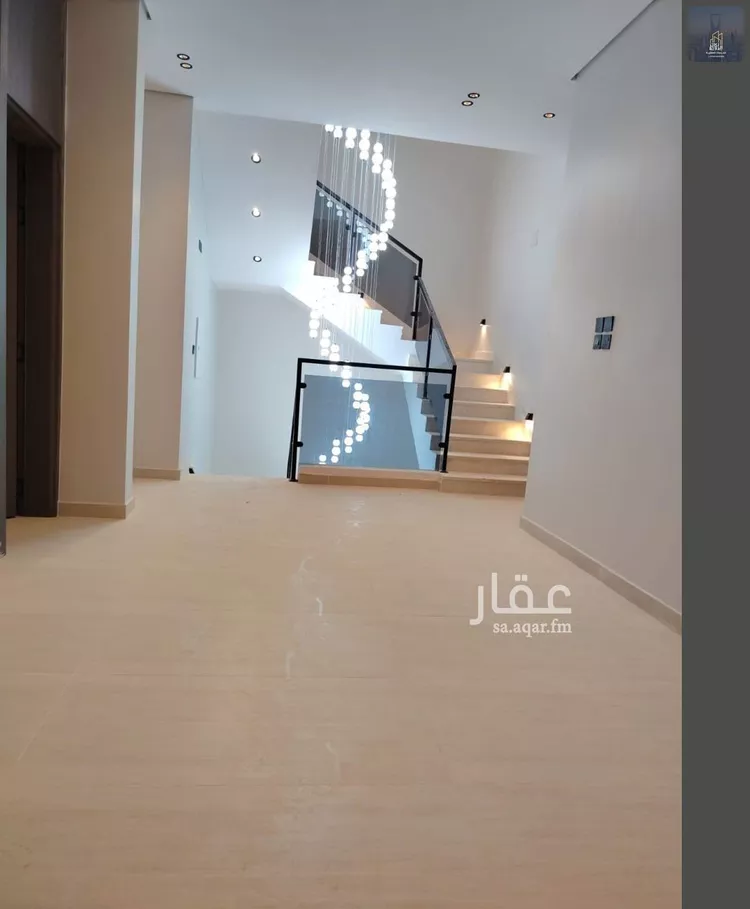 فيلا للبيع في شارع بوابة الشرق, حي الجنادرية, مدينة الرياض, منطقة الرياض صورة 2
