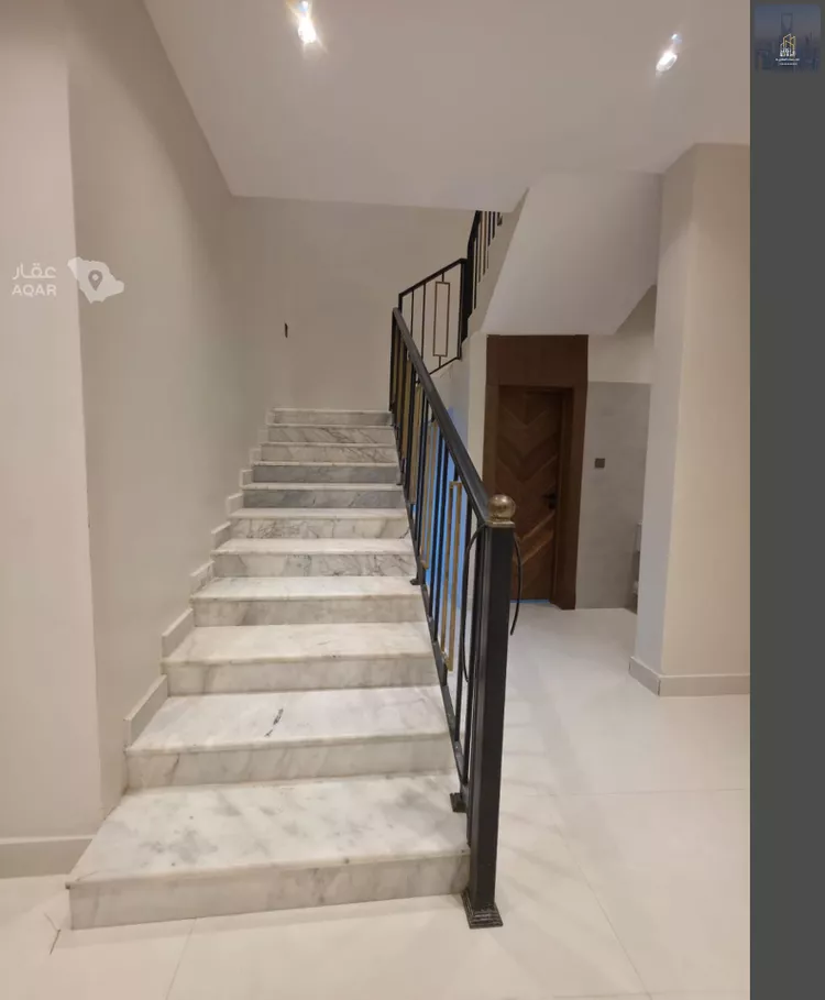 فيلا للبيع في شارع غصون, حي الجنادرية, مدينة الرياض, منطقة الرياض 5