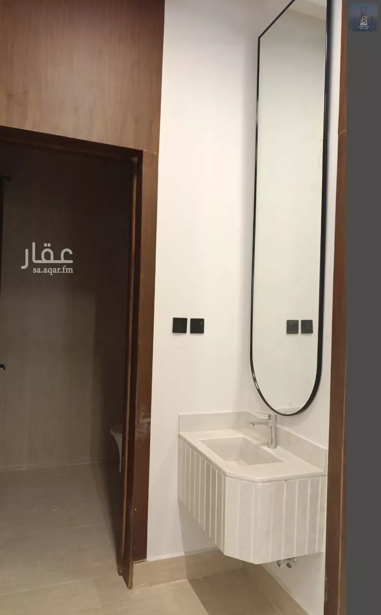 Floor for Sale in Riyadh Dirab 8