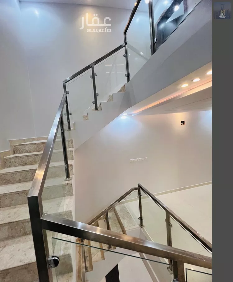 فيلا للبيع في شارع رقم 62, حي الرمال, مدينة الرياض, منطقة الرياض صورة 2