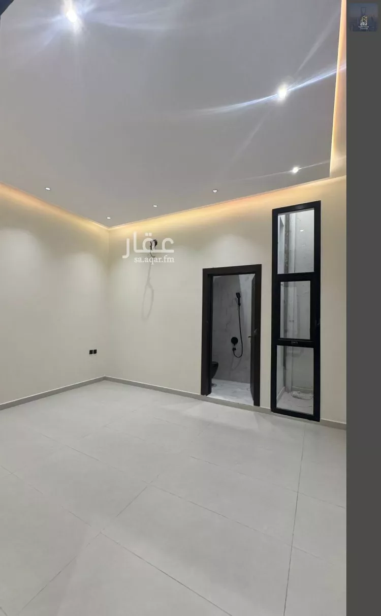 دور للبيع في شارع الغصون, حي الجنادرية, مدينة الرياض, منطقة الرياض 8