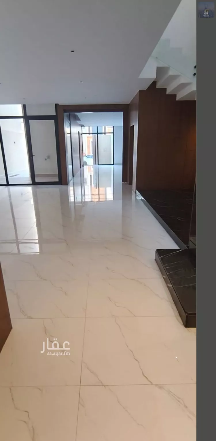 فيلا للبيع في شارع طريق الملك سلمان, حي النرجس, مدينة الرياض, منطقة الرياض صورة 3