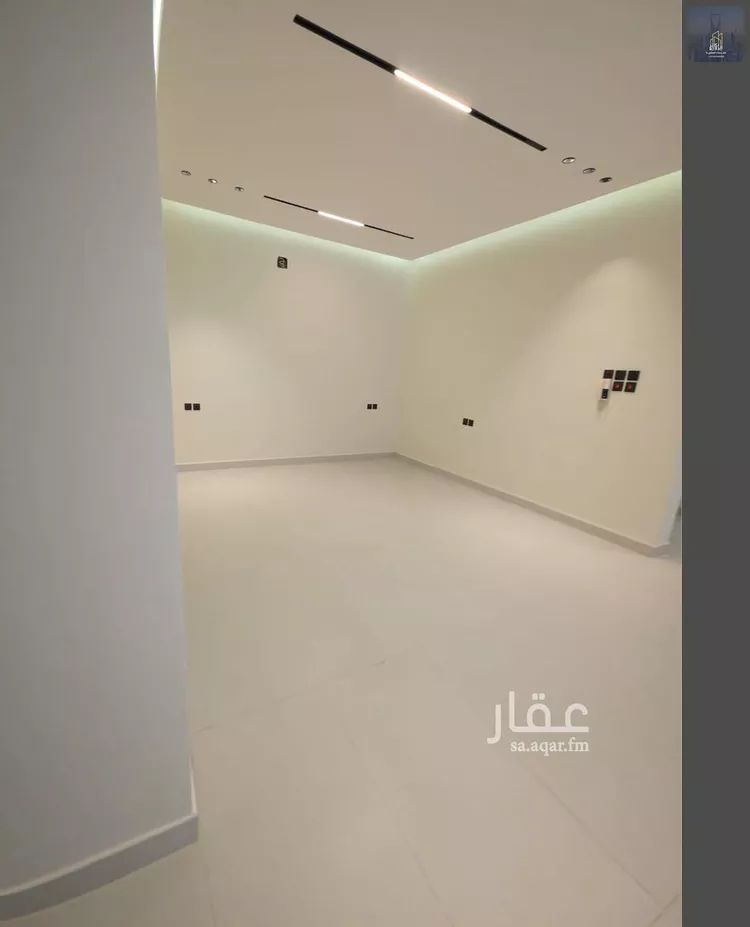 دور للبيع في شارع مخطط النخبه, حي النظيم, مدينة الرياض, منطقة الرياض صورة 4