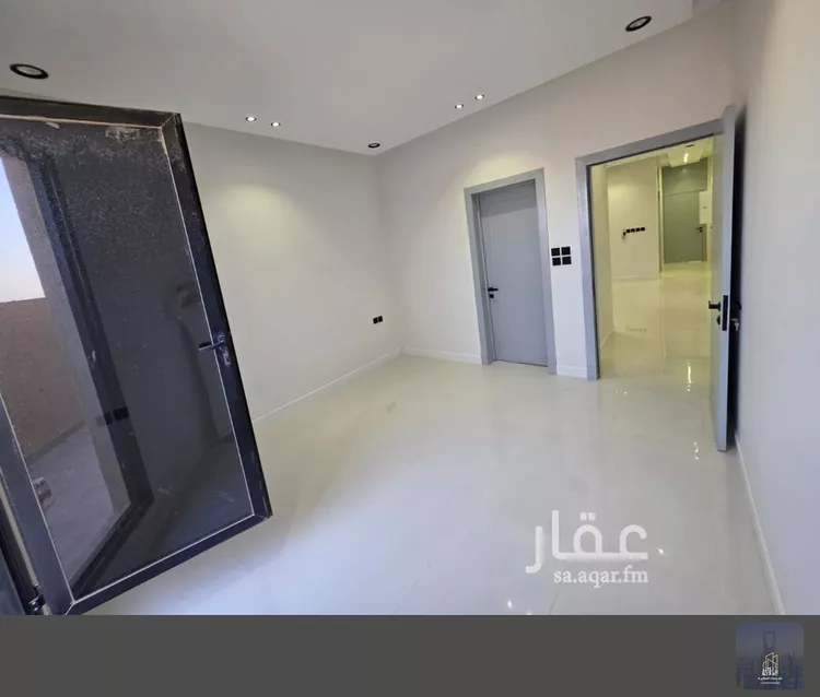 دور للبيع في شارع مخطط النخبه, حي النظيم, مدينة الرياض, منطقة الرياض 11